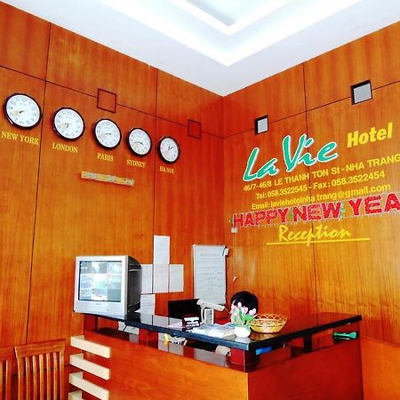 Lavie Hotel Нячанг Екстер'єр фото