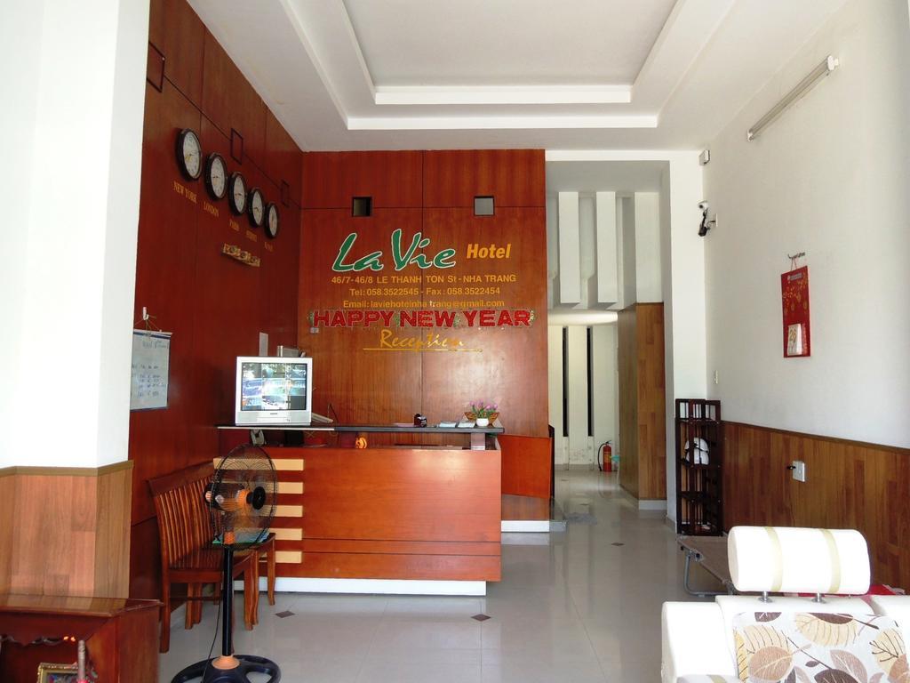 Lavie Hotel Нячанг Екстер'єр фото
