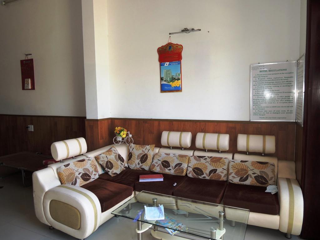 Lavie Hotel Нячанг Екстер'єр фото